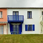 홀리데이파크 L'oustal Del Carlat