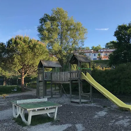 홀리데이파크 L'oustal Del Carlat